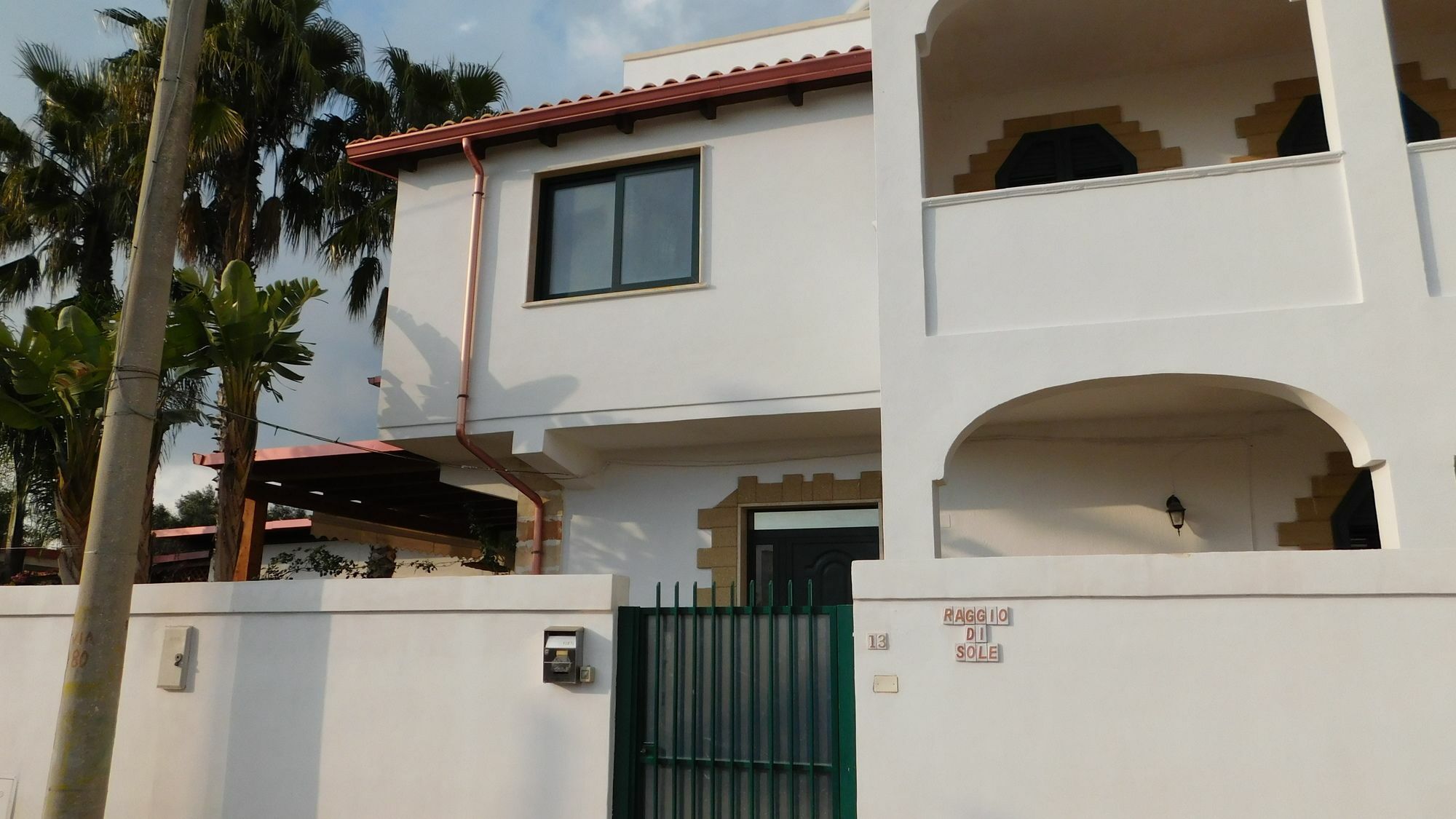 Villa Raggio Di Sole Parcheggio Privato Порто Чезарео Екстериор снимка